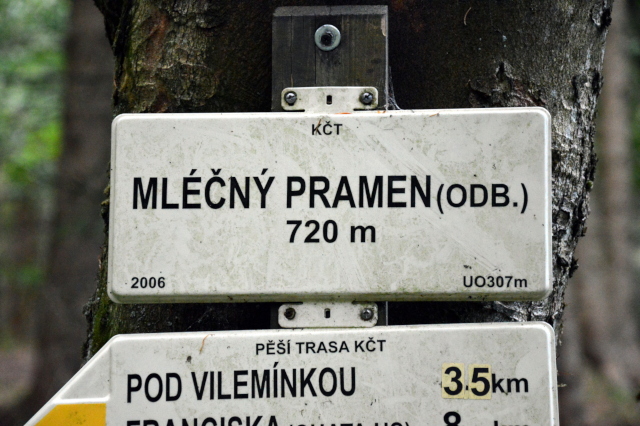 Rozcestník Mléčný pramen (odbočka)